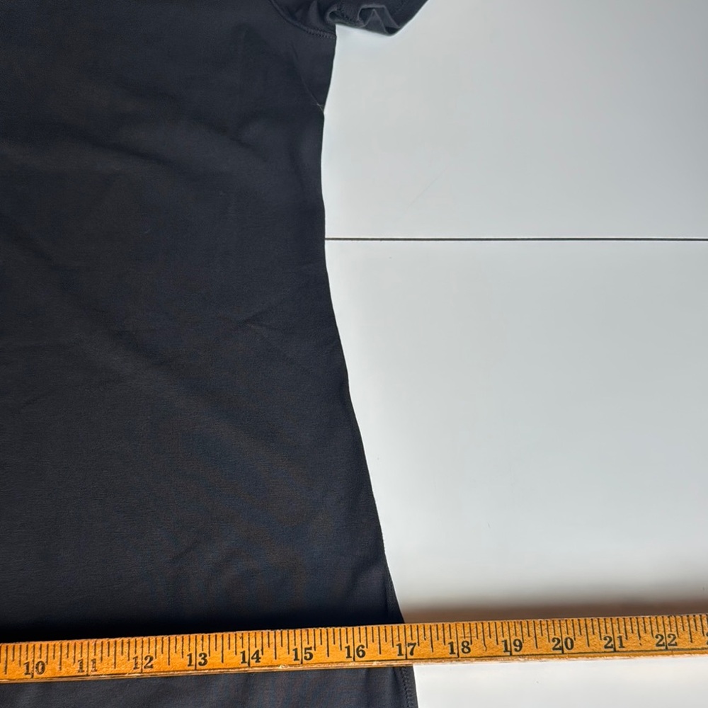 Everlane Form dress Black Sheath Midi Dress Crew Neck Short Sleeve xs - Picture 10 of 11